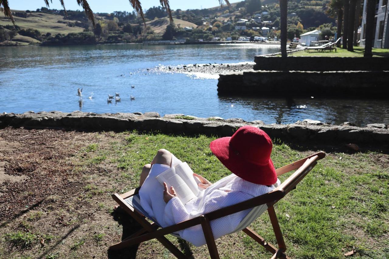 Akaroa Waterfront Motels Екстериор снимка