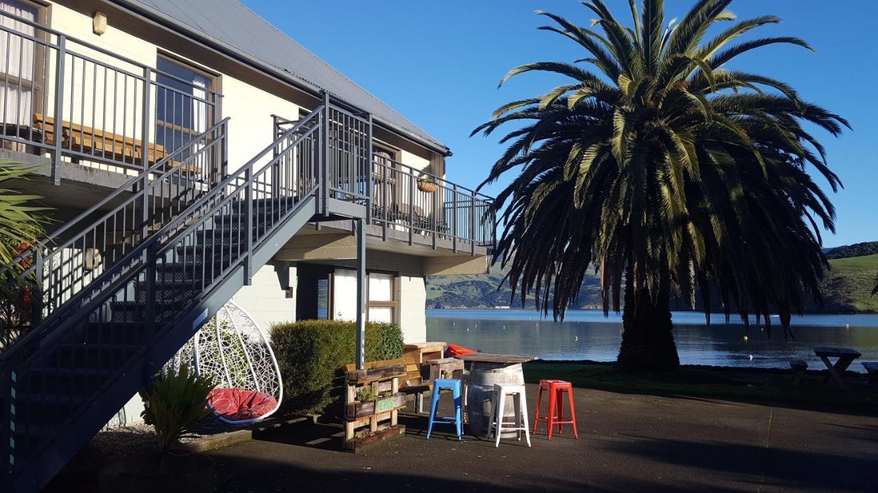 Akaroa Waterfront Motels Екстериор снимка