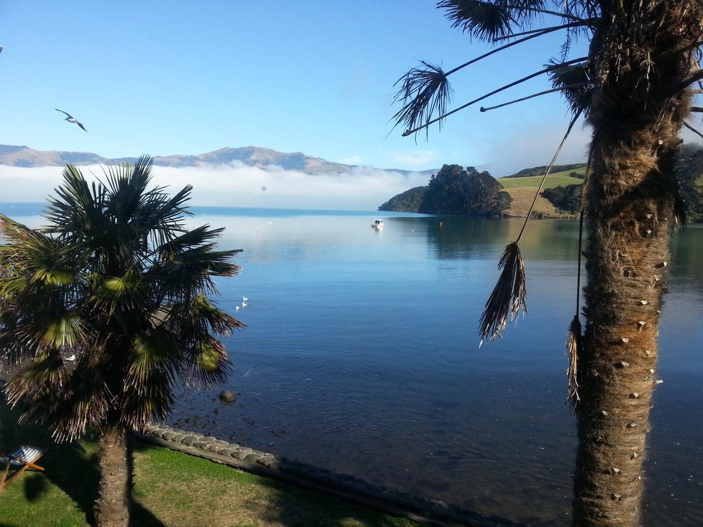 Akaroa Waterfront Motels Стая снимка