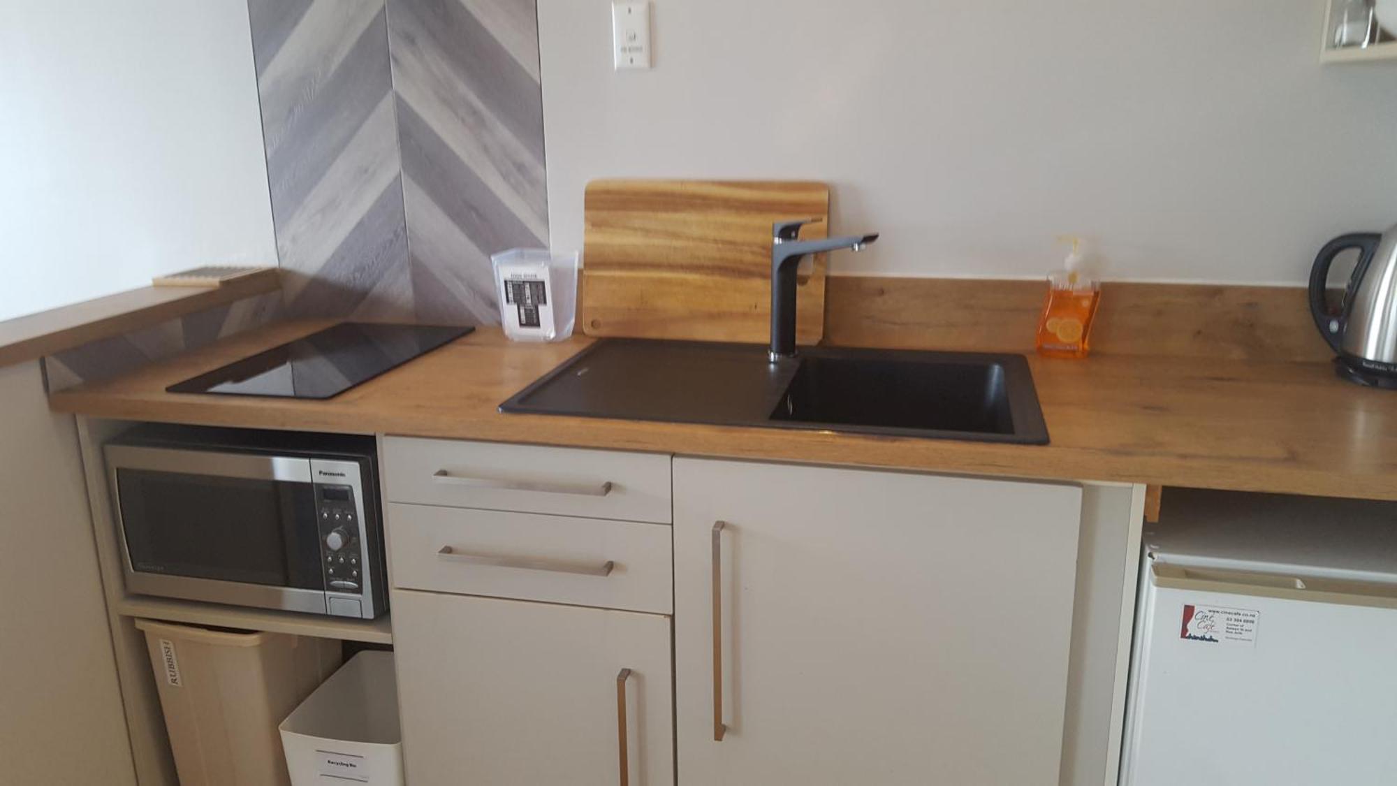 Akaroa Waterfront Motels Екстериор снимка