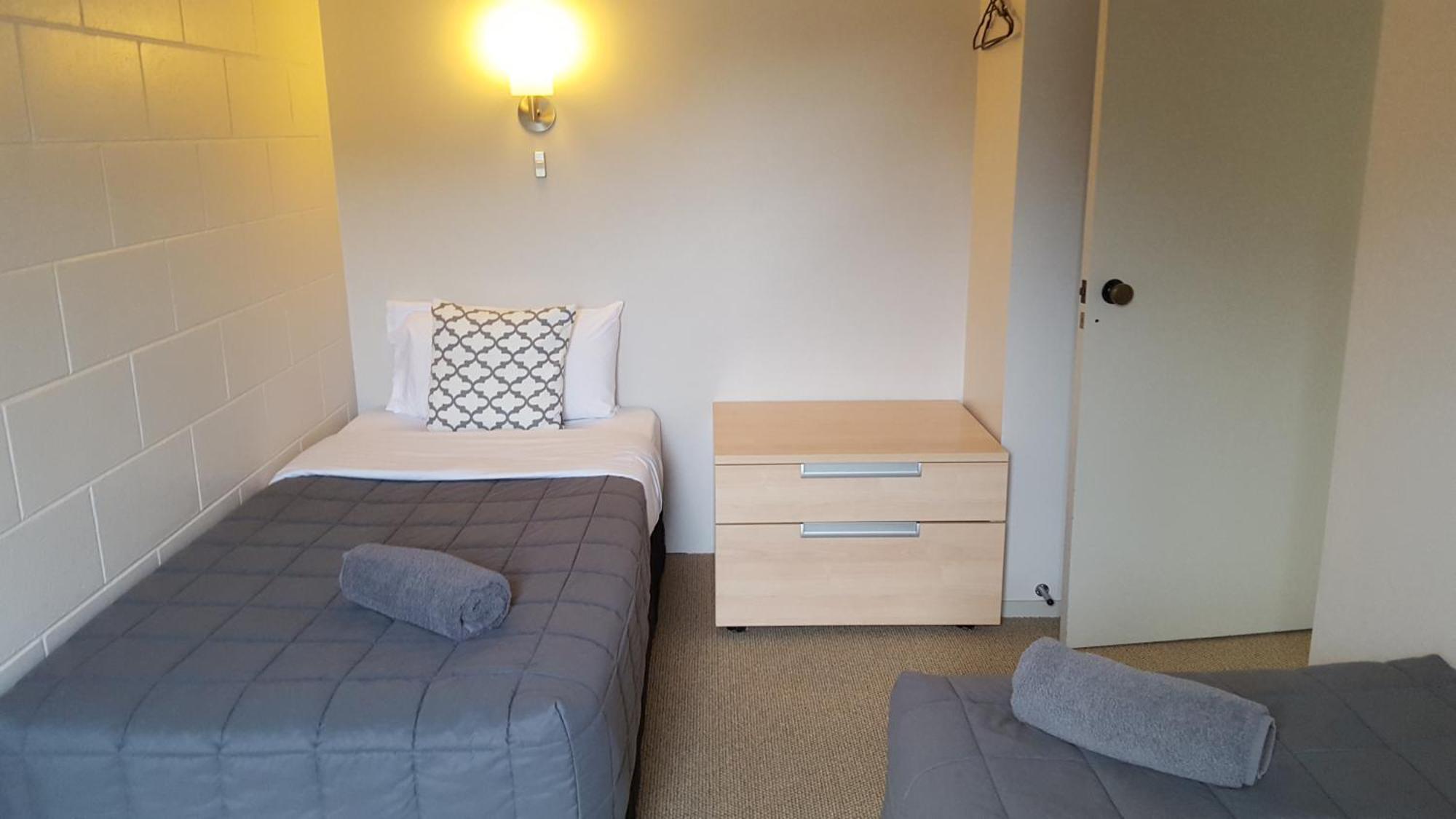 Akaroa Waterfront Motels Екстериор снимка